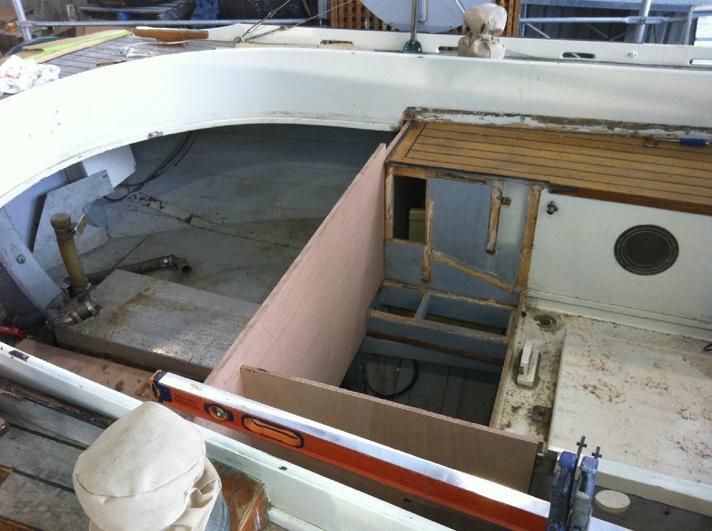 new cockpit for a couta boat